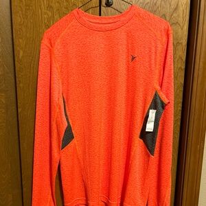 Old Navy Men’s Small Athletic Shirt